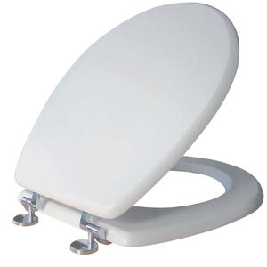 lunette de toilettes en plastique