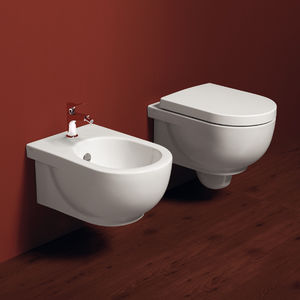 toilettes suspendue