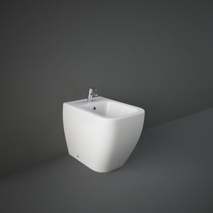 bidet en céramique