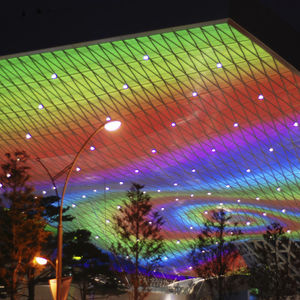 panneau en polycarbonate alvéolaire