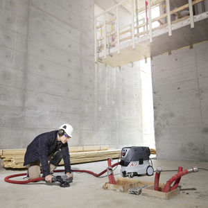 aspirateur industriel