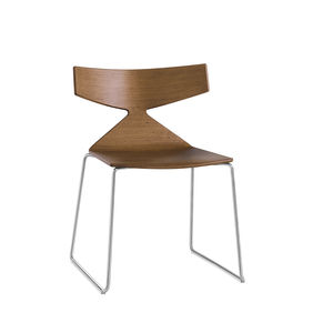 chaise contemporaine