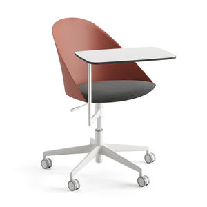 chaise contemporaine