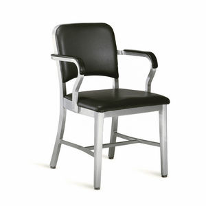 chaise contemporaine
