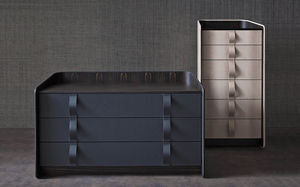 commode contemporaine / en bois / en cuir / par Carlo Colombo