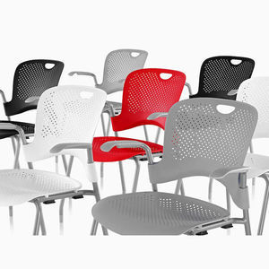 chaise empilable