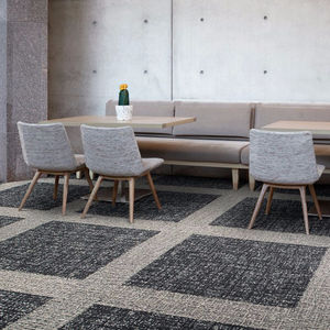 moquette en dalles 1