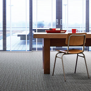 moquette en dalles 1