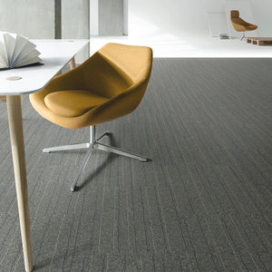moquette en dalles 1