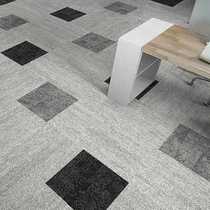 moquette en dalles 1