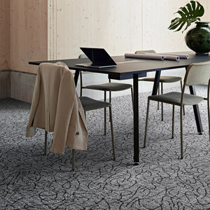 moquette en dalles 1