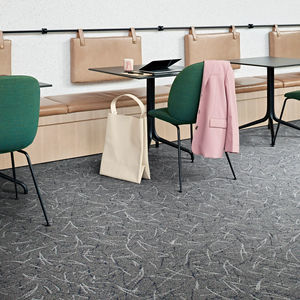 moquette en dalles 1