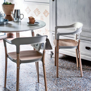 chaise de salle à manger moderne