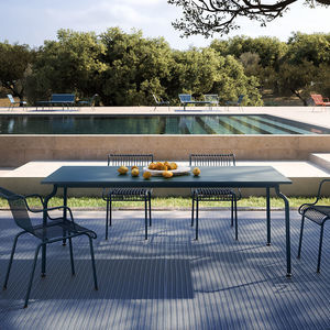 table à manger contemporaine