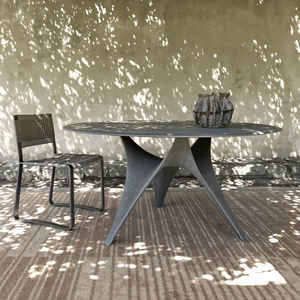 table contemporaine