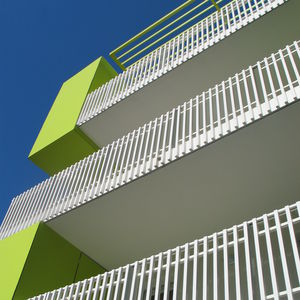garde-corps en aluminium