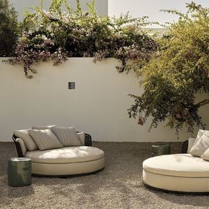 table d'appoint contemporaine