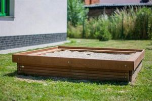 bac à sable pour aire de jeux