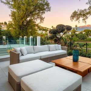 repose-pied contemporain