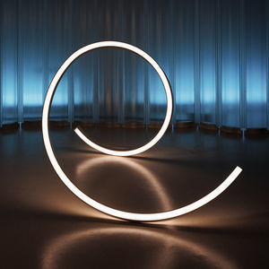 lampe de sol 1