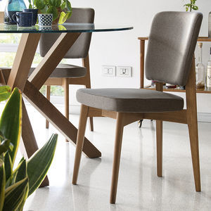 chaise contemporaine