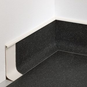 plinthe blanche 1