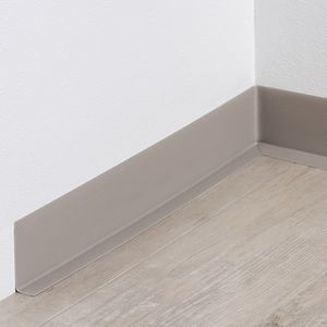 plinthe blanche
