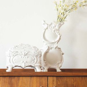 vase de style baroque