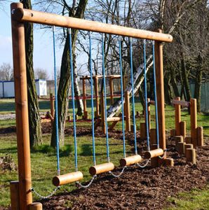 parcour d'obstacles pour aire de jeux 1