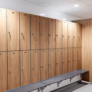 casier vestiaire en composite 1