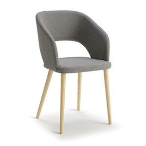 chaise contemporaine