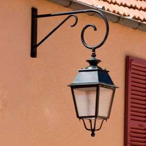 console pour lampadaire urbain en acier zingué 1