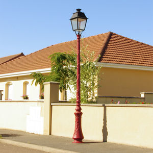 mât d'éclairage 1