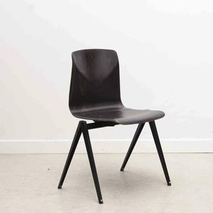 chaise contemporaine