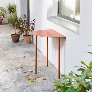 table contemporaine