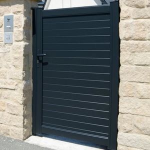 portillon en aluminium 1