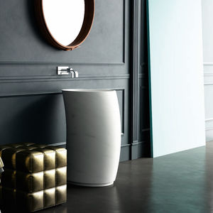 vasque sur pied / ronde / en marbre / contemporaine