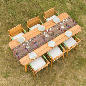 table contemporaine