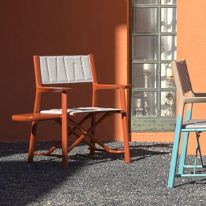 chaise contemporaine