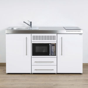 kitchenette petite