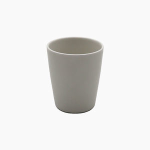 tasse en porcelaine