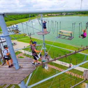 parcour d'obstacles pour aire de jeux