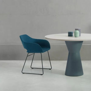 chaise contemporaine