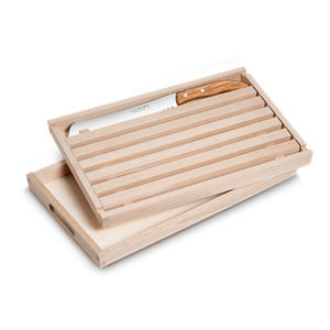 couteau à pain avec manche en bois