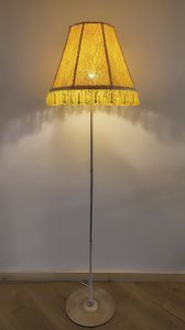 lampe sur pied
