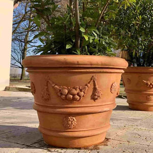 pot de jardin en terracotta