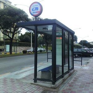 abribus en acier galvanisé