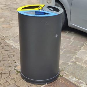 poubelle publique