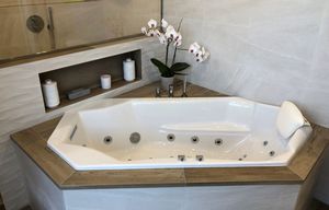 baignoire d'angle