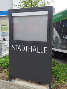 totem publicitaire 1